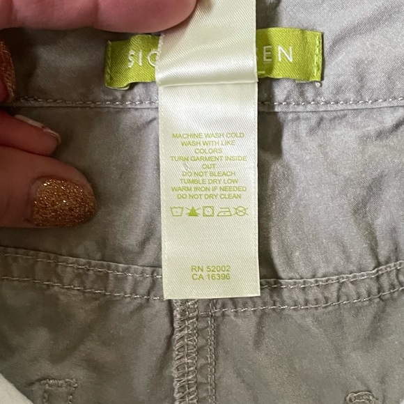 Sigrid Olsen Pale Khaki Green Roll-Up Cotton Capris - Picture 10 of 12